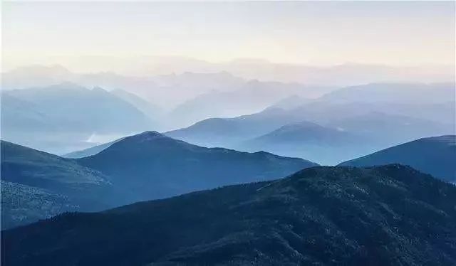 群山2.jpg